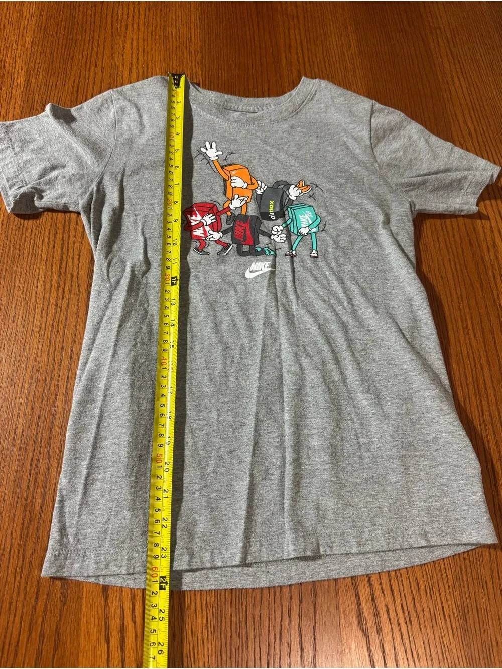 Nike Youth Large Gray Animated Shoebox Graphic T-Shirt Air Max Nike SB Tee